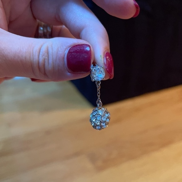 Sparkly Hanging Ball - Picture 2 of 2